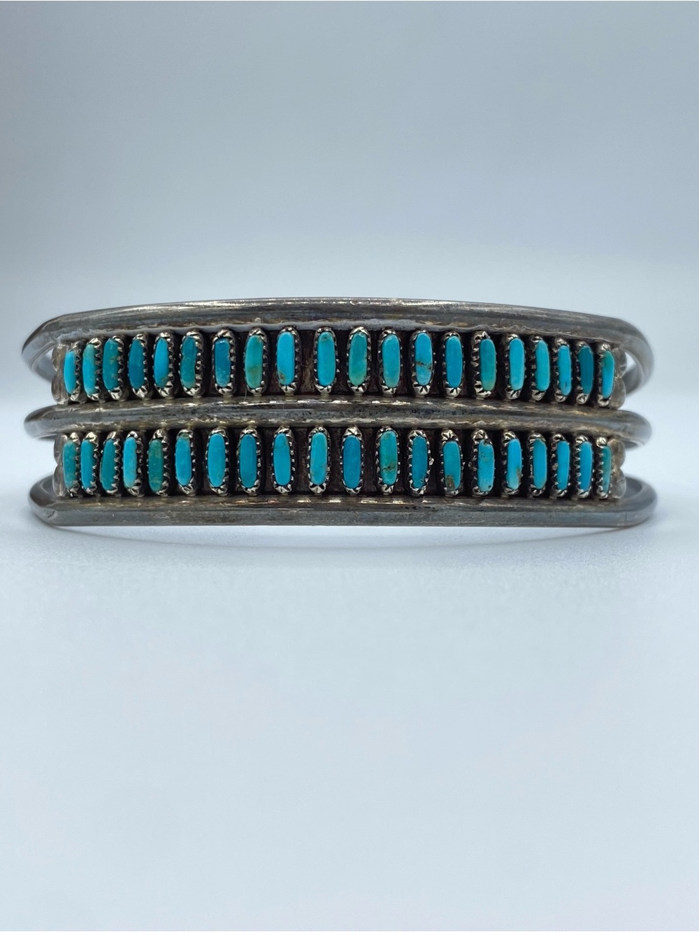 Vintage Zuni Turquoise Needlepoint Stones Sterling Silver Cuff Bracelet Apprx 6”